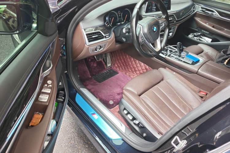 Used BMW 7 Series 2018 730Li Leading Model M Sport Package Driver Seat