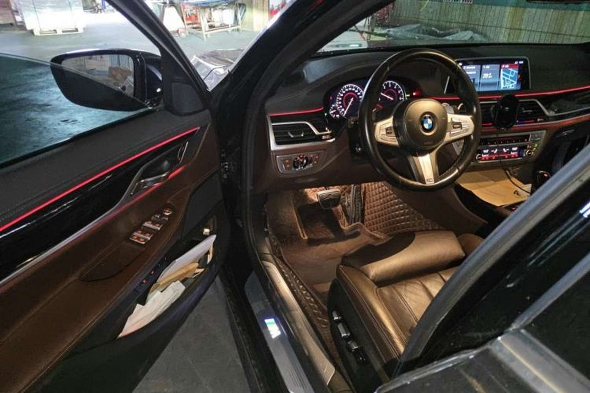 Used BMW 7 Series 2018 730Li Leading Model M Sport Package Driver Seat