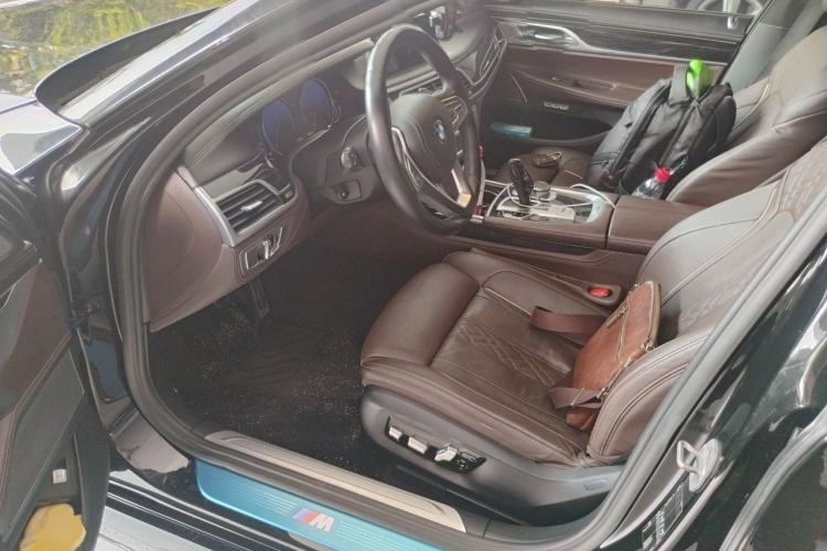 Used BMW 7 Series 2018 740Li M Sport Package Leading Model Driver Seat