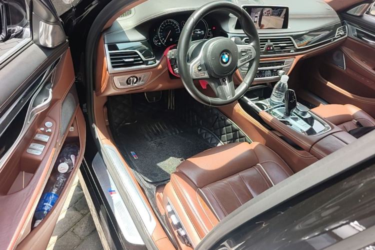 Used BMW 7 Series 2018 740Li xDrive Luxury Edition M Sport Package Driver Seat