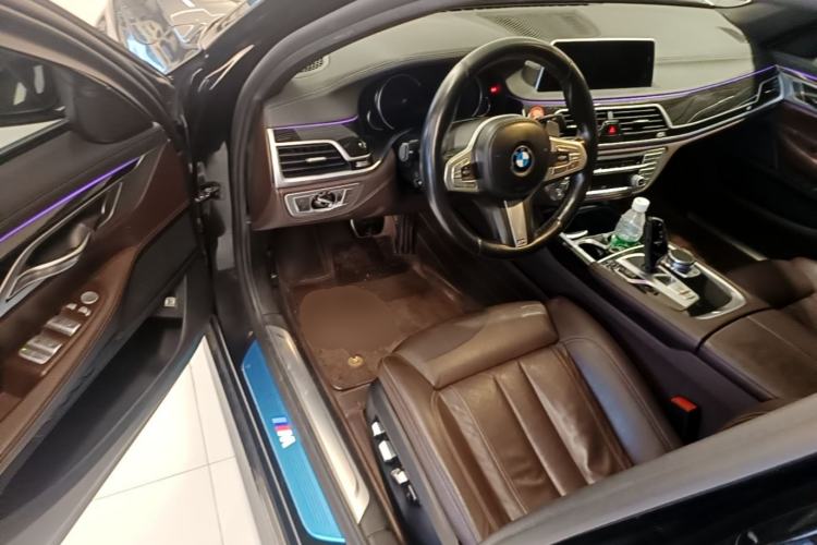 Used BMW 7 Series 2018 730Li Leading Model M Sport Package Driver Seat