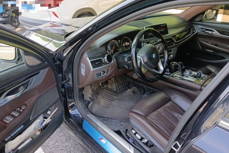 Used BMW 7 Series 2018 730Li Luxury Edition M Sport Package Driver Seat