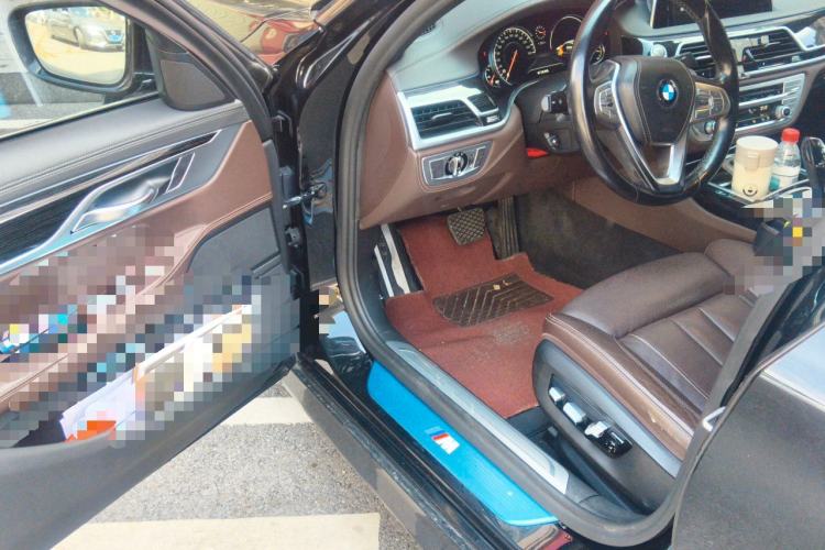 Used BMW 7 Series 2018 730Li Leading Model M Sport Package Driver Seat