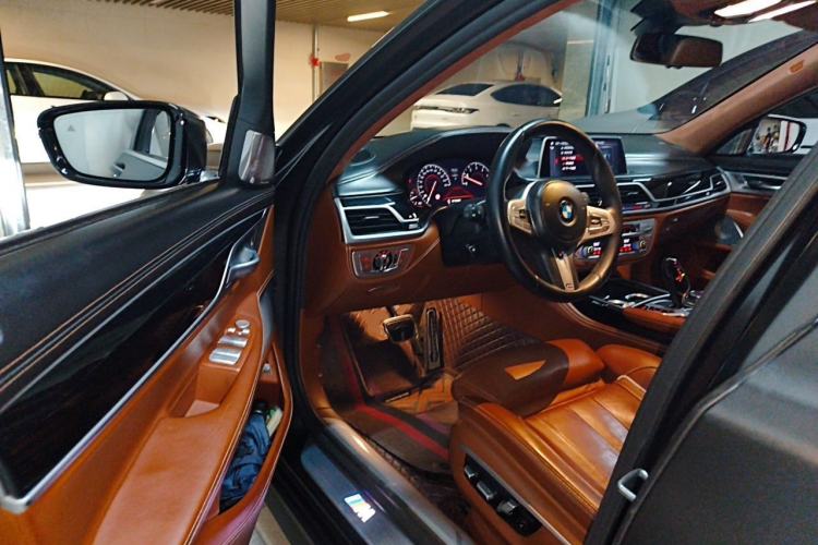 Used BMW 7 Series 2018 740Li xDrive Luxury Edition M Sport Package Driver Seat