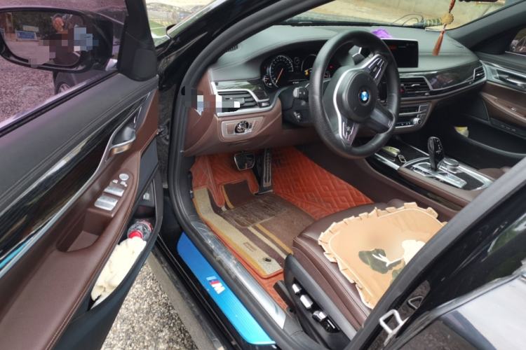 Used BMW 7 Series 2018 730Li Leading Model M Sport Package Driver Seat