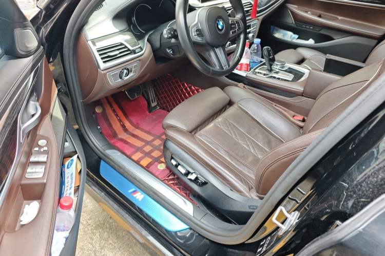 Used BMW 7 Series 2018 730Li Luxury Edition M Sport Package Driver Seat
