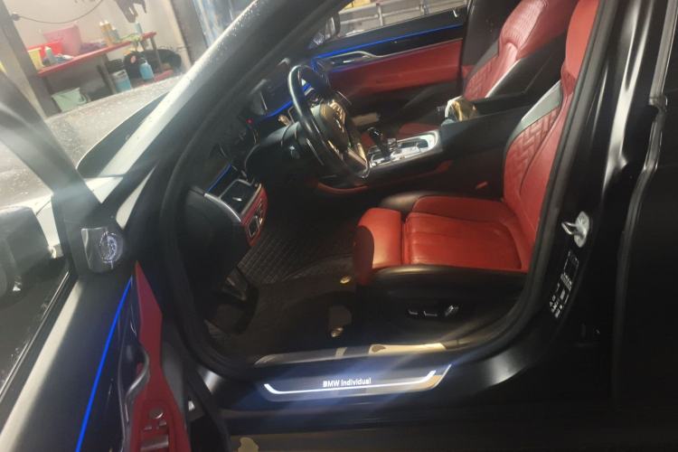 Used BMW 7 Series 2018 740Li xDrive Luxury Edition M Sport Package Driver Seat