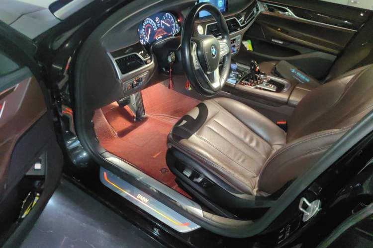 Used BMW 7 Series 2018 730Li Leading Model Excellence Package Driver Seat