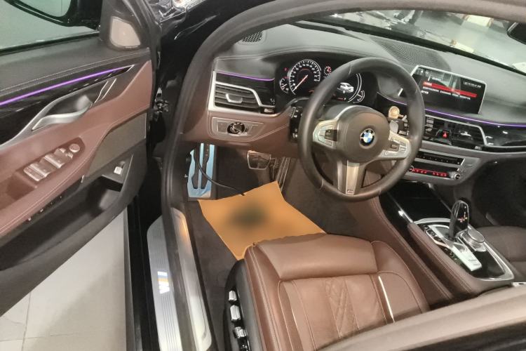 Used BMW 7 Series 2018 730Li Luxury Edition M Sport Package Driver Seat