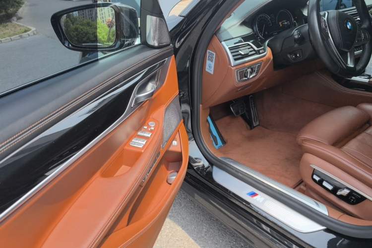 Used BMW 7 Series 2018 740Li xDrive Luxury Edition M Sport Package Driver Seat