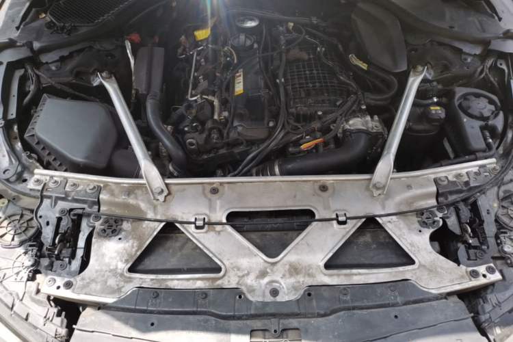Used BMW 7 Series 2018 740Li M Sport Package Leading Model Engine Bay