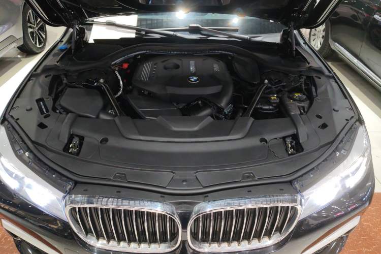 Used BMW 7 Series 2018 730Li Leading Model M Sport Package Engine Bay