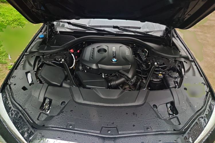 Used BMW 7 Series 2018 730Li Leading Model M Sport Package Engine Bay