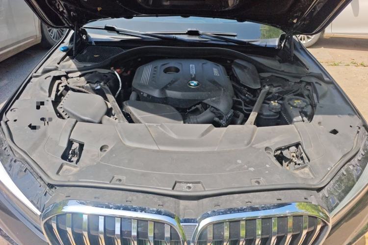 Used BMW 7 Series 2018 730Li Luxury Edition M Sport Package Engine Bay