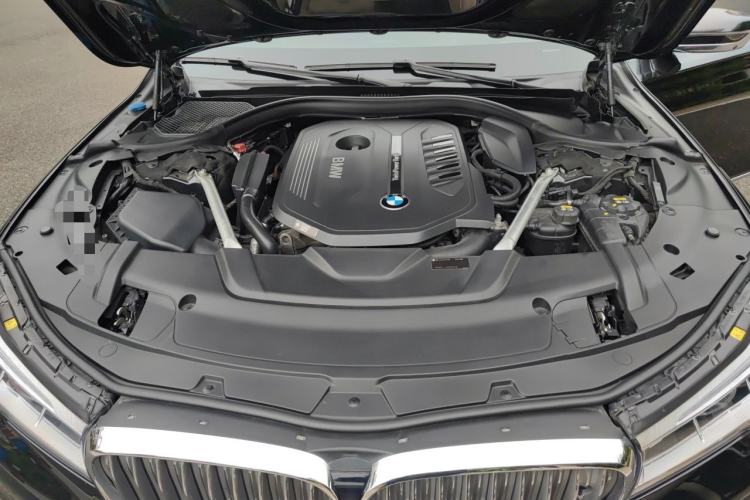 Used BMW 7 Series 2018 740Li Leading Model Excellence Package Engine Bay
