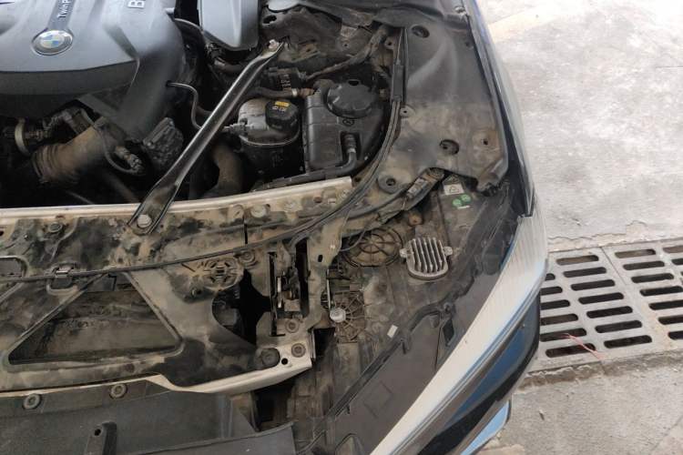 Used BMW 7 Series 2018 730Li Leading Model M Sport Package Engine Bay Left