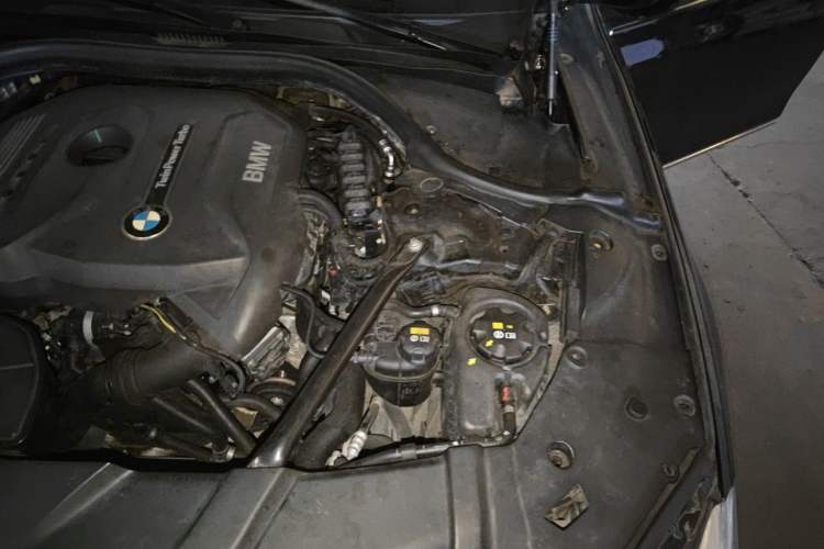 Used BMW 7 Series 2018 730Li Leading Model M Sport Package Engine Bay Left