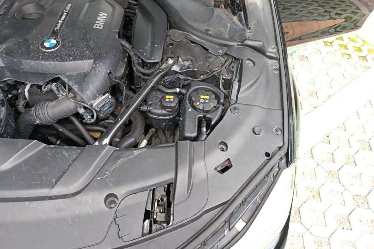 Used BMW 7 Series 2018 730Li Leading Model M Sport Package Engine Bay Left