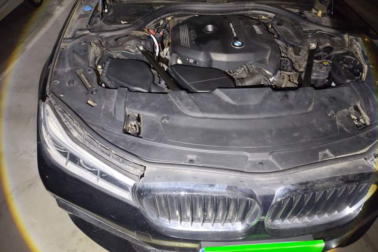Used BMW 7 Series 2018 730Li Luxury Edition M Sport Package Engine Bay Right