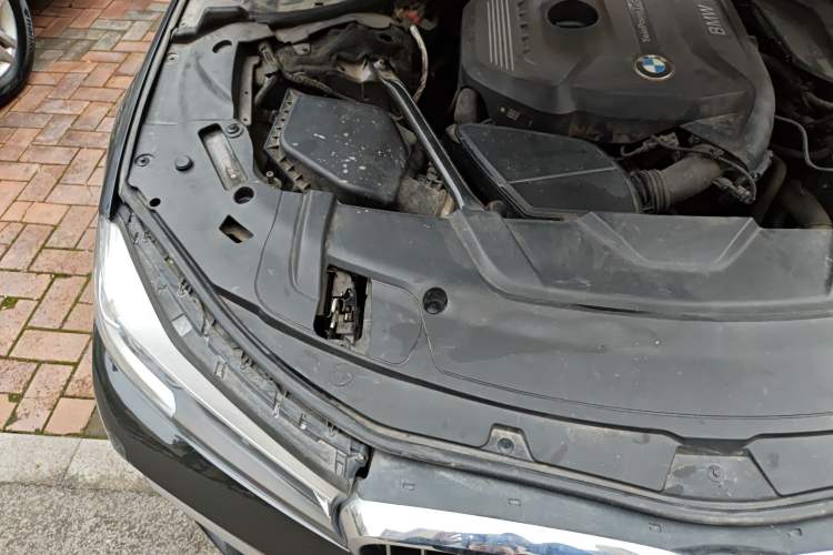 Used BMW 7 Series 2018 730Li Leading Model M Sport Package Engine Bay Right