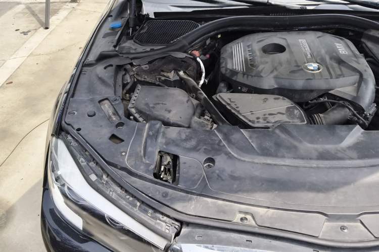 Used BMW 7 Series 2018 730Li Leading Model M Sport Package Engine Bay Right