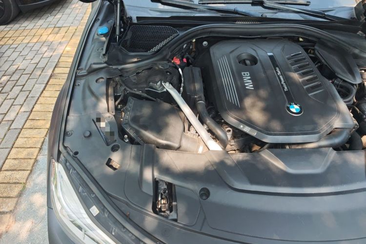 Used BMW 7 Series 2018 740Li M Sport Package Leading Model Engine Bay Right