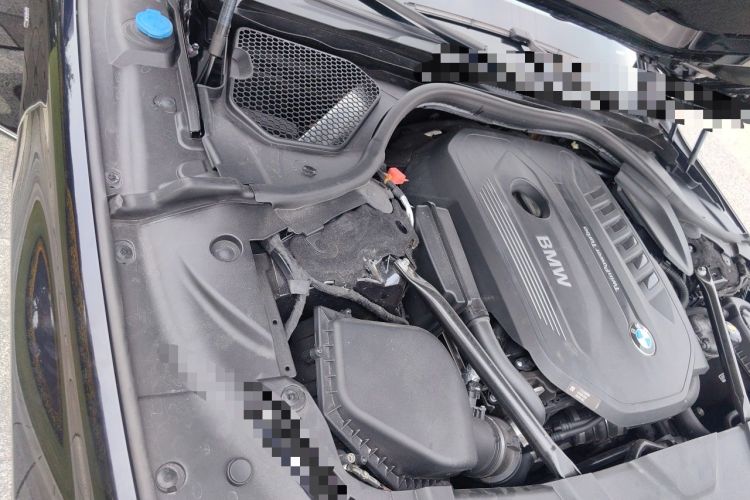 Used BMW 7 Series 2018 740Li M Sport Package Leading Model Engine Bay Right