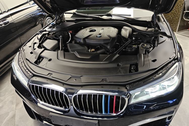 Used BMW 7 Series 2018 730Li Luxury Edition M Sport Package Engine Bay