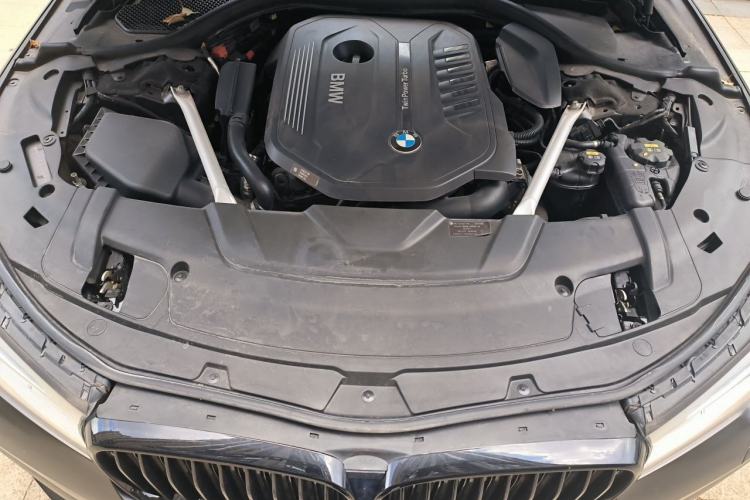 Used BMW 7 Series 2018 740Li xDrive Luxury Edition M Sport Package Engine Bay