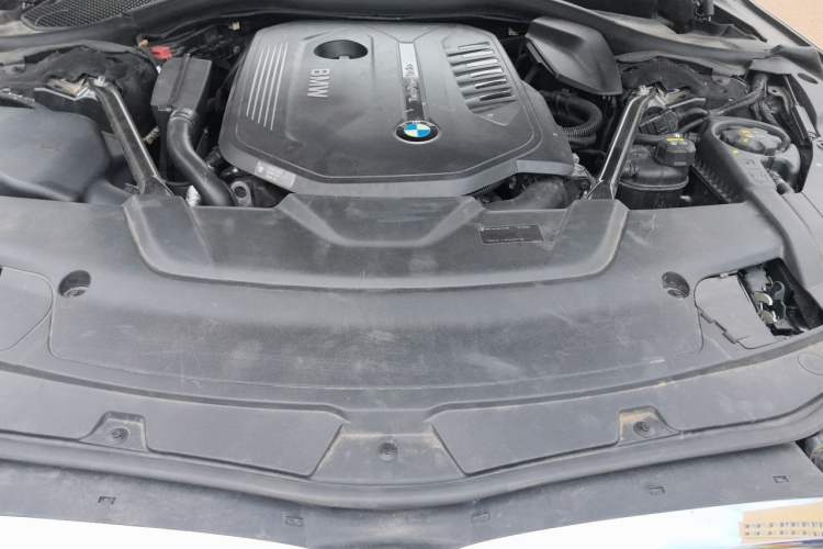 Used BMW 7 Series 2018 740Li xDrive Luxury Edition M Sport Package Engine Bay