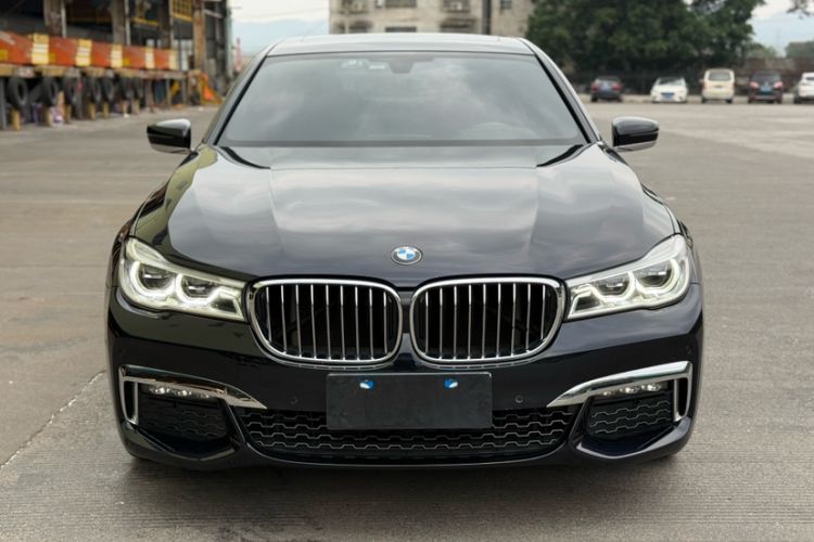 Used BMW 7 Series 2018 740Li M Sport Package Leading Model Exterior 1
