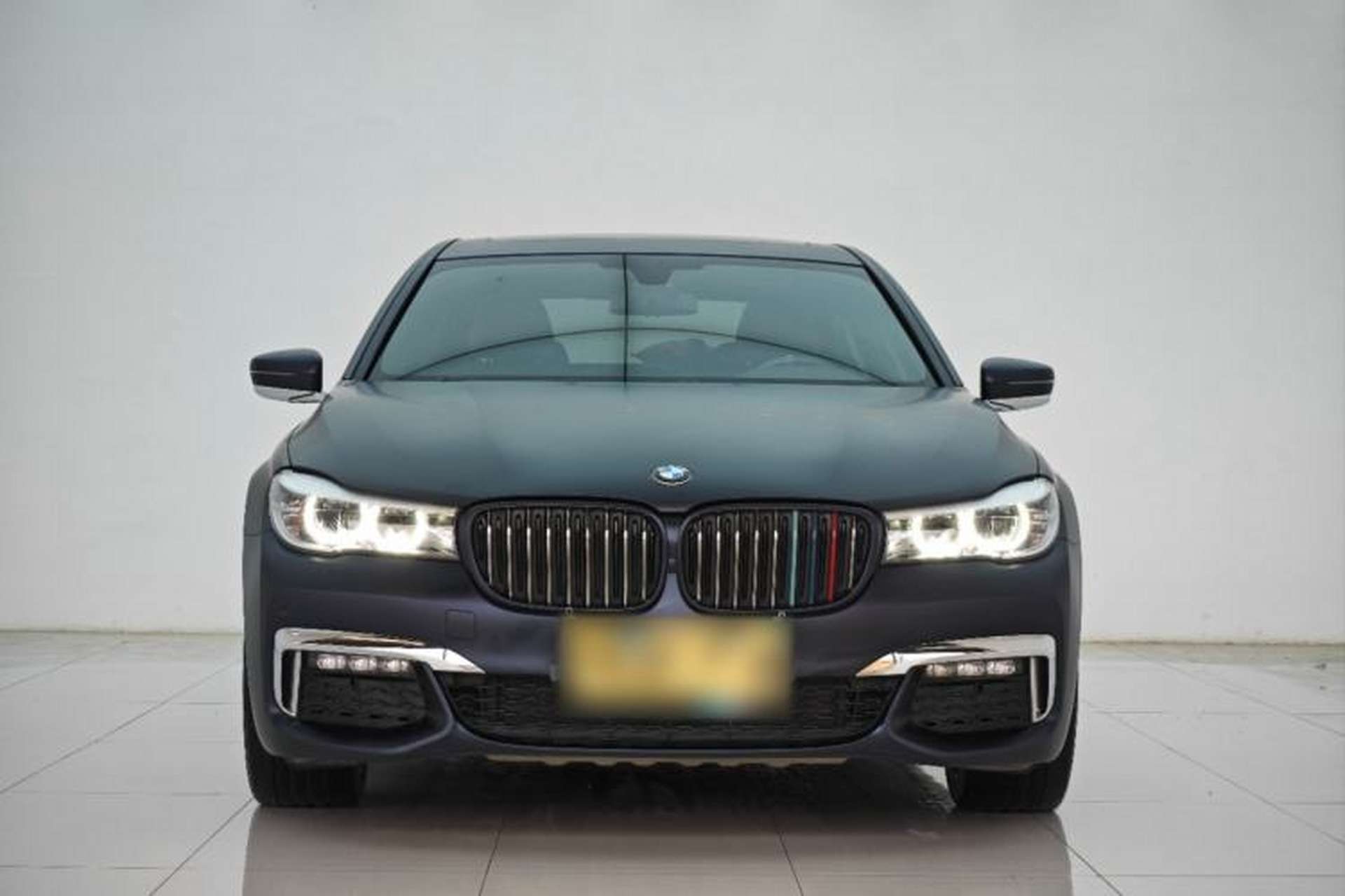 Used BMW 7 Series 2018 730Li Leading Model M Sport Package Exterior 1