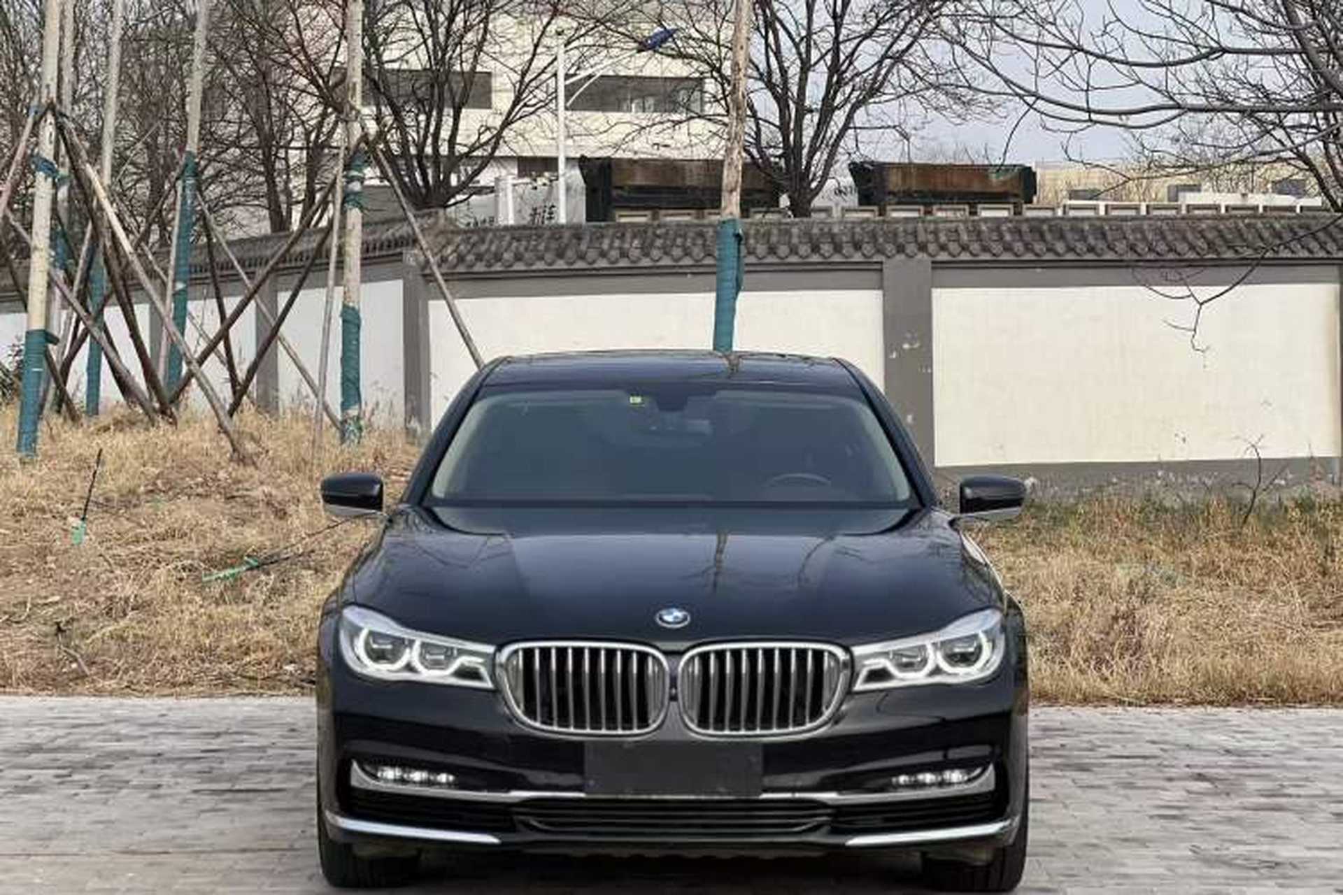 Used BMW 7 Series 2018 730Li Luxury Model Excellence Package Exterior 1