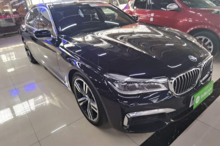 Used BMW 7 Series 2018 740Li M Sport Package Leading Model Exterior 1