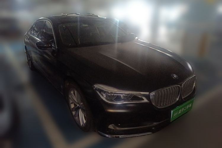 Used BMW 7 Series 2018 730Li Luxury Model Excellence Package Exterior 2