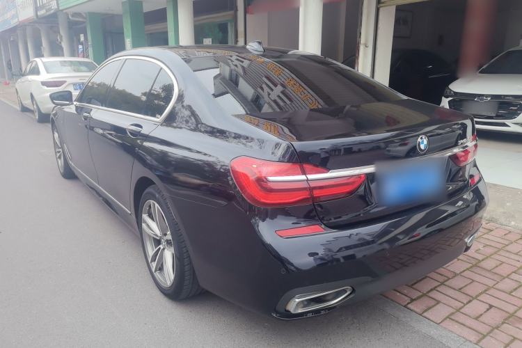 Used BMW 7 Series 2018 730Li Leading Model M Sport Package Exterior 2