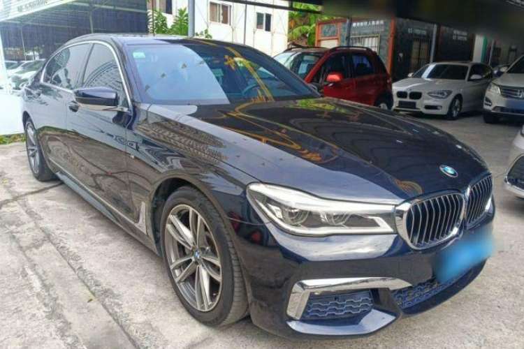 Used BMW 7 Series 2018 730Li Luxury Edition M Sport Package Exterior 2