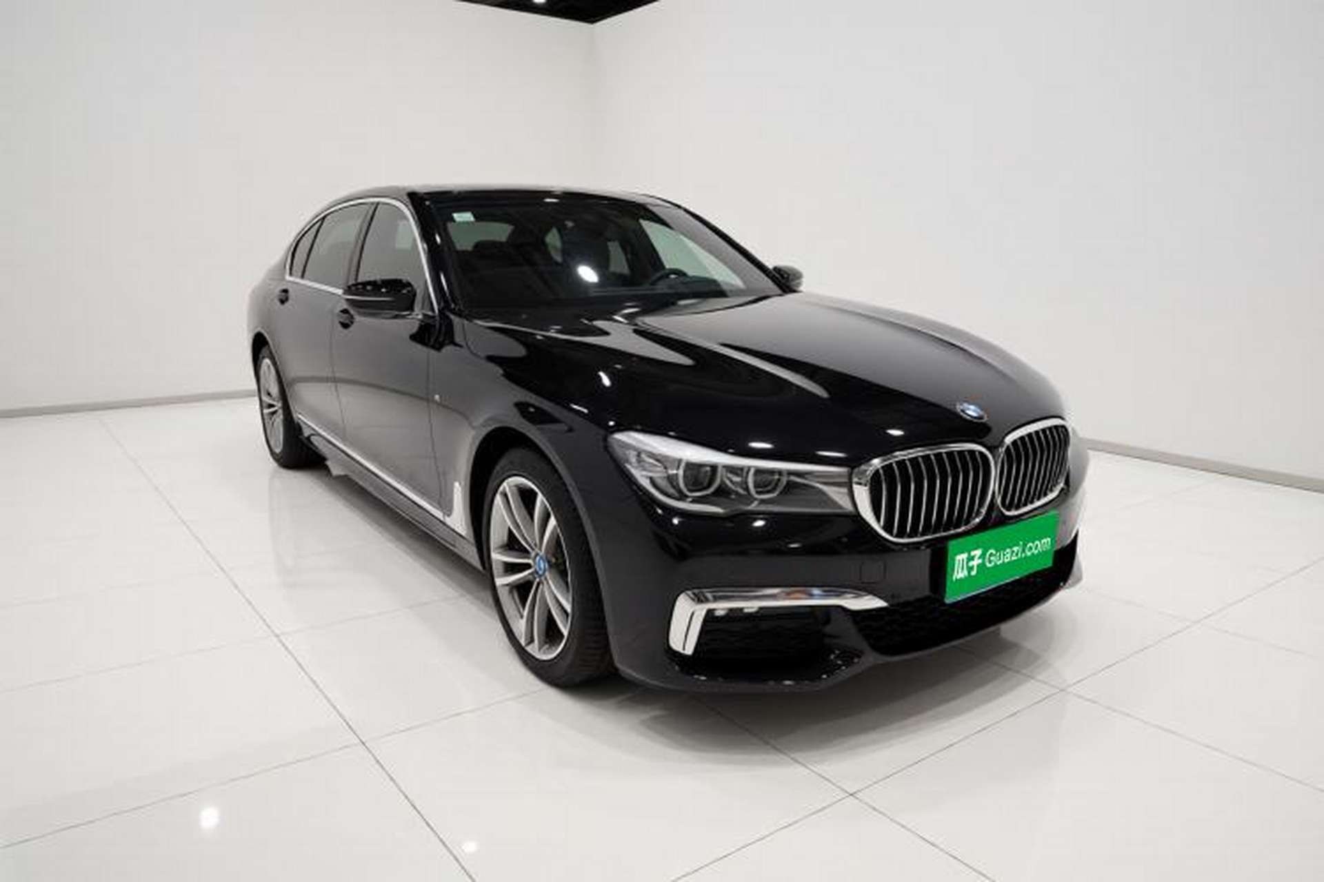 Used BMW 7 Series 2018 730Li Leading Model M Sport Package Exterior 2
