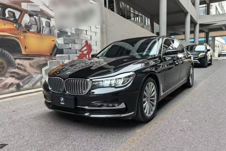 Used BMW 7 Series 2018 730Li Leading Model Excellence Package Exterior 2