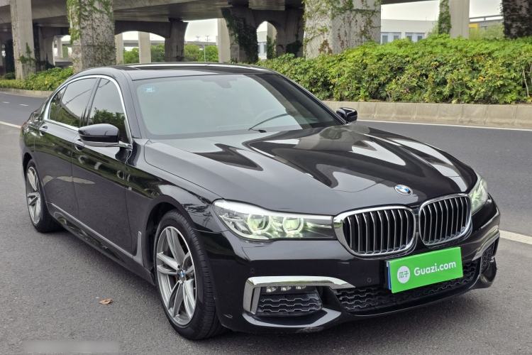 Used BMW 7 Series 2018 730Li Leading Model M Sport Package Exterior 2