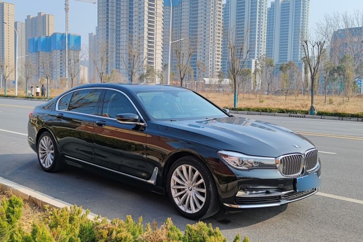 Used BMW 7 Series 2018 730Li Leading Model Excellence Package Exterior 2