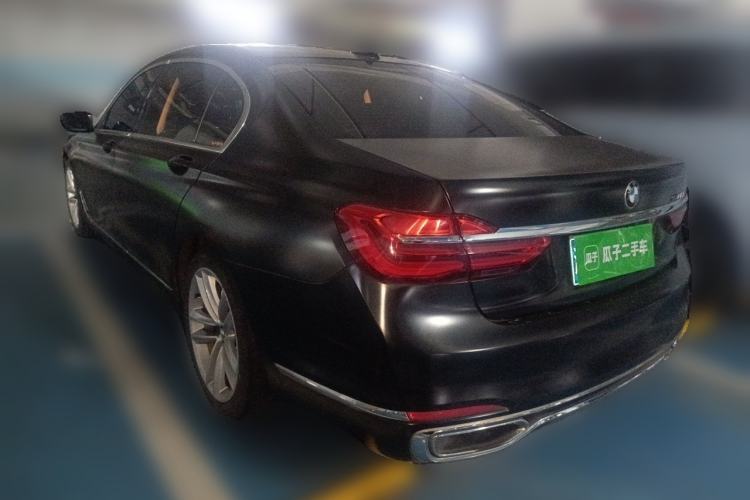 Used BMW 7 Series 2018 730Li Luxury Model Excellence Package Exterior 3