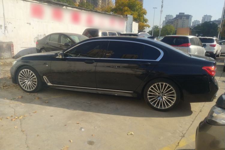 Used BMW 7 Series 2018 730Li Leading Model M Sport Package Exterior 3