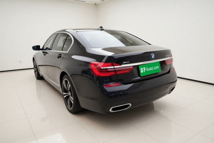 Used BMW 7 Series 2018 740Li xDrive Luxury Edition M Sport Package Exterior 3