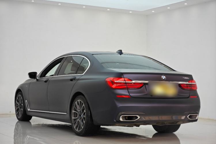 Used BMW 7 Series 2018 730Li Leading Model M Sport Package Exterior 3
