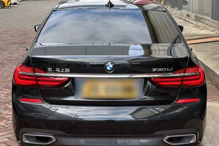 Used BMW 7 Series 2018 730Li Leading Model M Sport Package Exterior 3