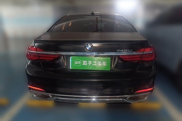 Used BMW 7 Series 2018 730Li Luxury Model Excellence Package Exterior 4
