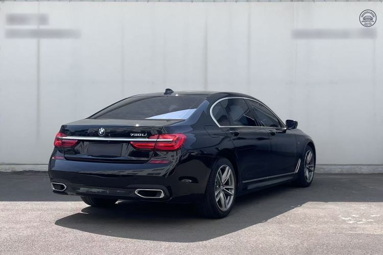 Used BMW 7 Series 2018 730Li Leading Model M Sport Package Exterior 4