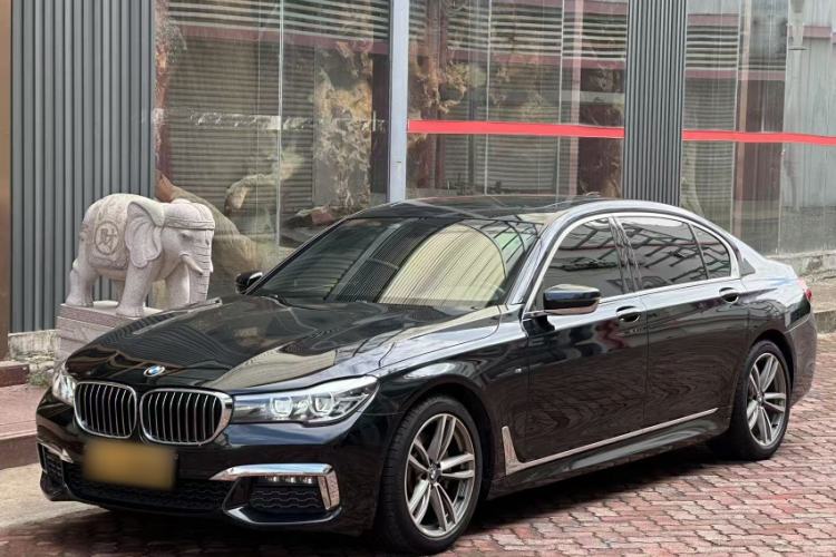 Used BMW 7 Series 2018 730Li Leading Model M Sport Package Exterior 4