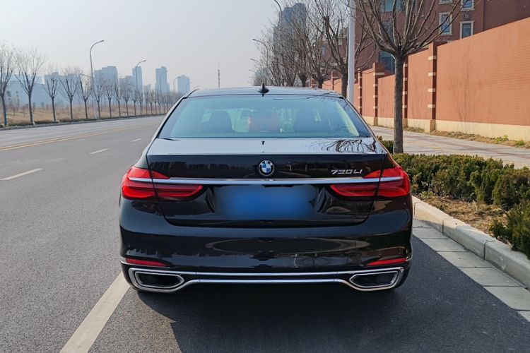 Used BMW 7 Series 2018 730Li Leading Model Excellence Package Exterior 5